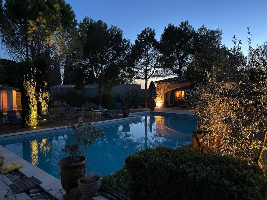 Gite Au Coeur De La Provence & Spa Saint-Cannat Exterior foto